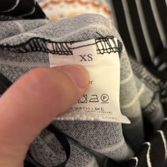 Women’s Black Striped Skinny Pants Size XS - Picture 4 of 8